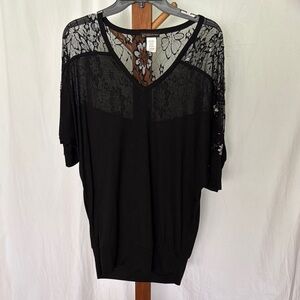 Elegant Black Lace Women's Tunic Top
